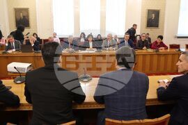 Парламент - БСП - Продължаваме Промяната - бюджет - среща