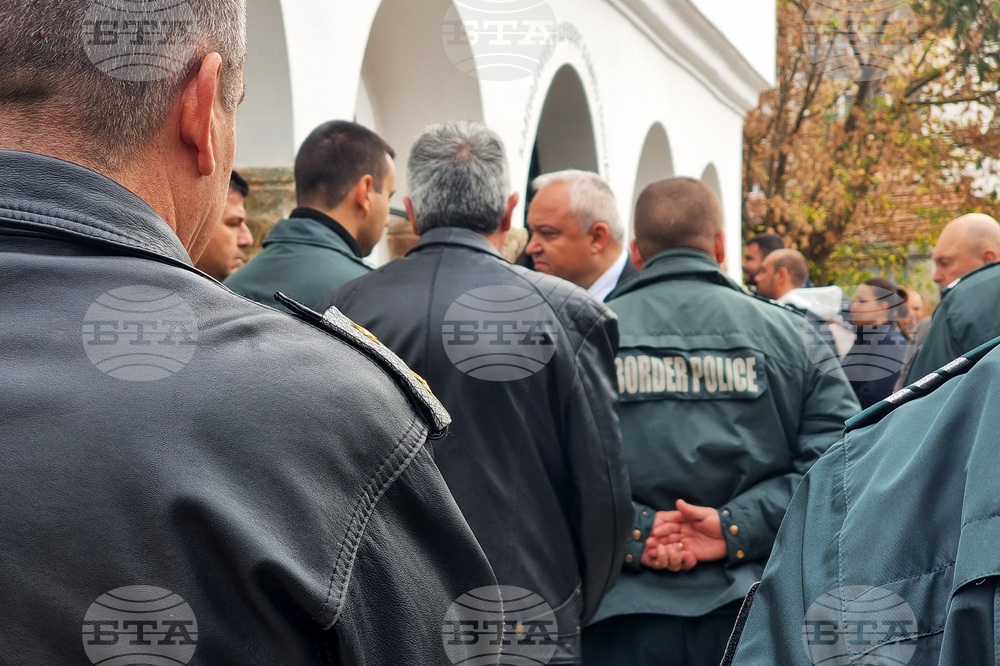 Елхово - поклонение - граничен полицай
