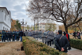 Елхово - поклонение - граничен полицай