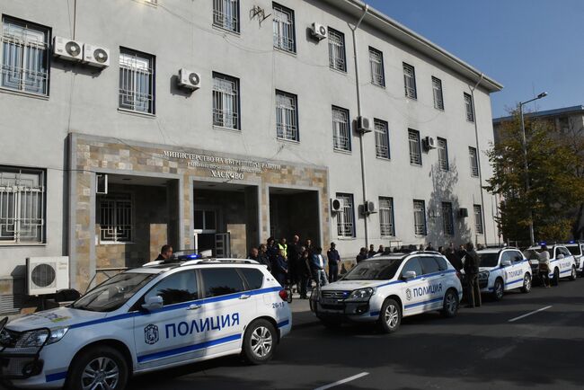 С едноминутно мълчание в Хасково и Кърджали почетаха паметта на загиналия граничен полицай
