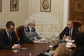 Румен Радев - ПГ "Възраждане" - консултации