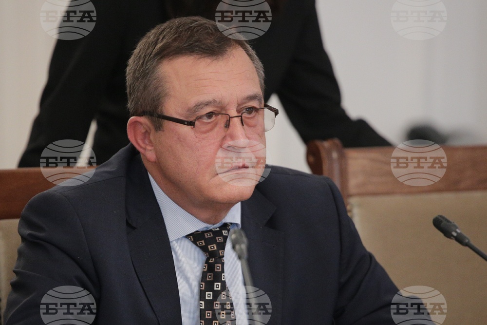 Комисия по образованието и науката - заседание - Сашо Пенов