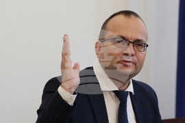 Парламент - Комисия по икономическа политика и иновации