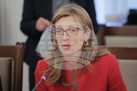 Комисия по външна политика - заседание - Екатерина Захариева