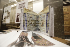 Национална библиотека - "Богатство от цветове и традиции" - изложба