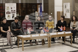 Национална библиотека - "Богатство от цветове и традиции" - изложба