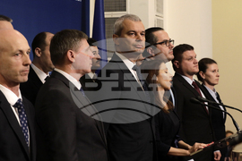 Парламент - Възраждане - брифинг