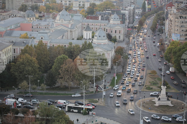 В. "Адевърул": Колко често румънците сменят колите си и по колко километра изминават на година