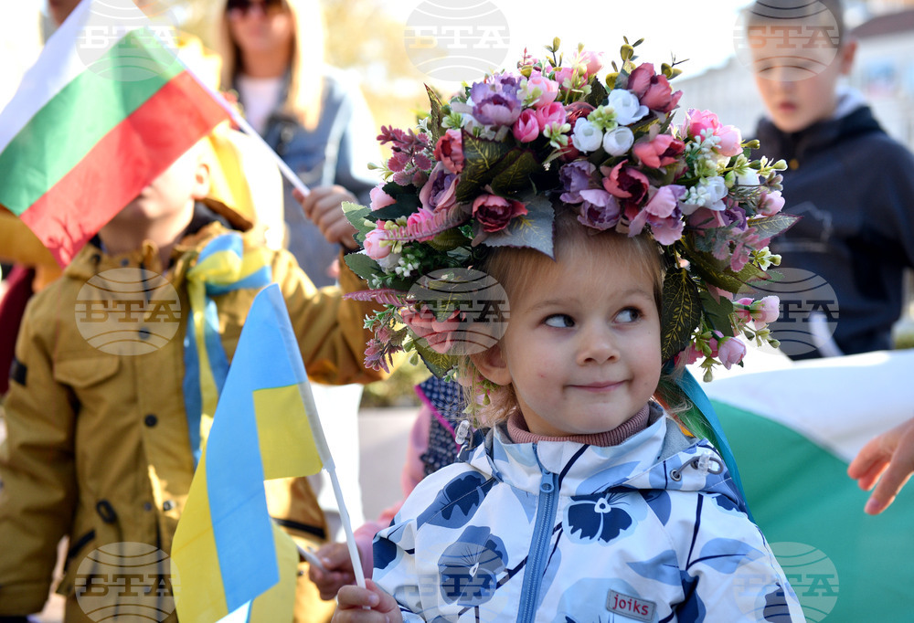 Варна - протест - украинци