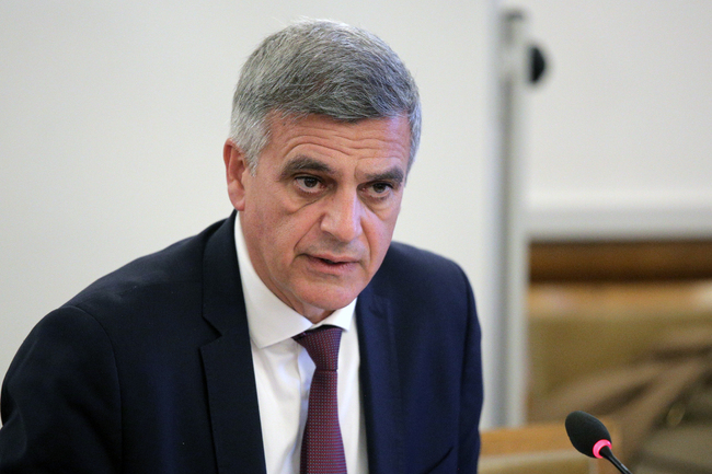 Bulgarian Rise: Bulgaria Should Participate in NATO Consultations in Search for Common Solution