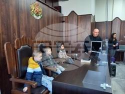 Снимка: Окръжен съд – Добрич – Деца от детска градина "Бодра смяна" посетиха Районния съд в Добрич