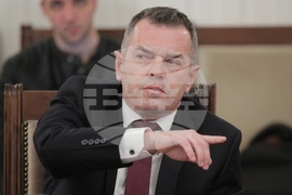 Парламент - комисия- заседание - Венелин Венев