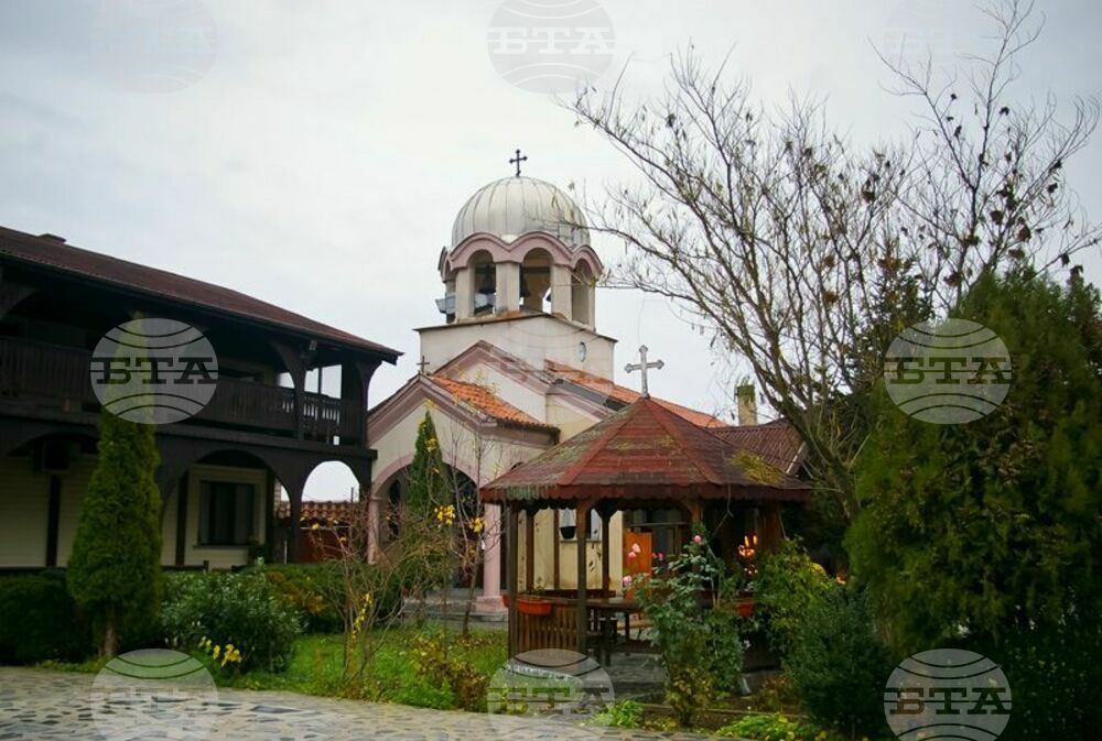 В чест на Св. великомъченик Мина утре в София ще бъдат отслужени архиерейски богослужения