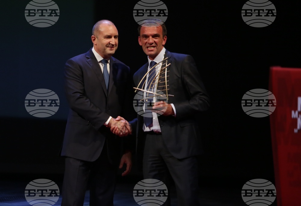 "Мениджър на годината" 2022 - награди - Румен Радев