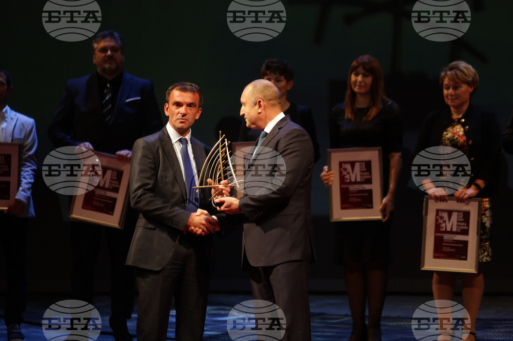 "Мениджър на годината" 2022 - награди - Румен Радев - Владимир Спасов