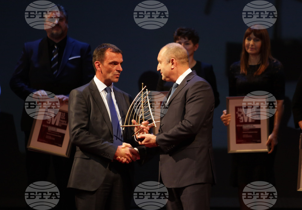 "Мениджър на годината" 2022 - награди - Румен Радев - Владимир Спасов