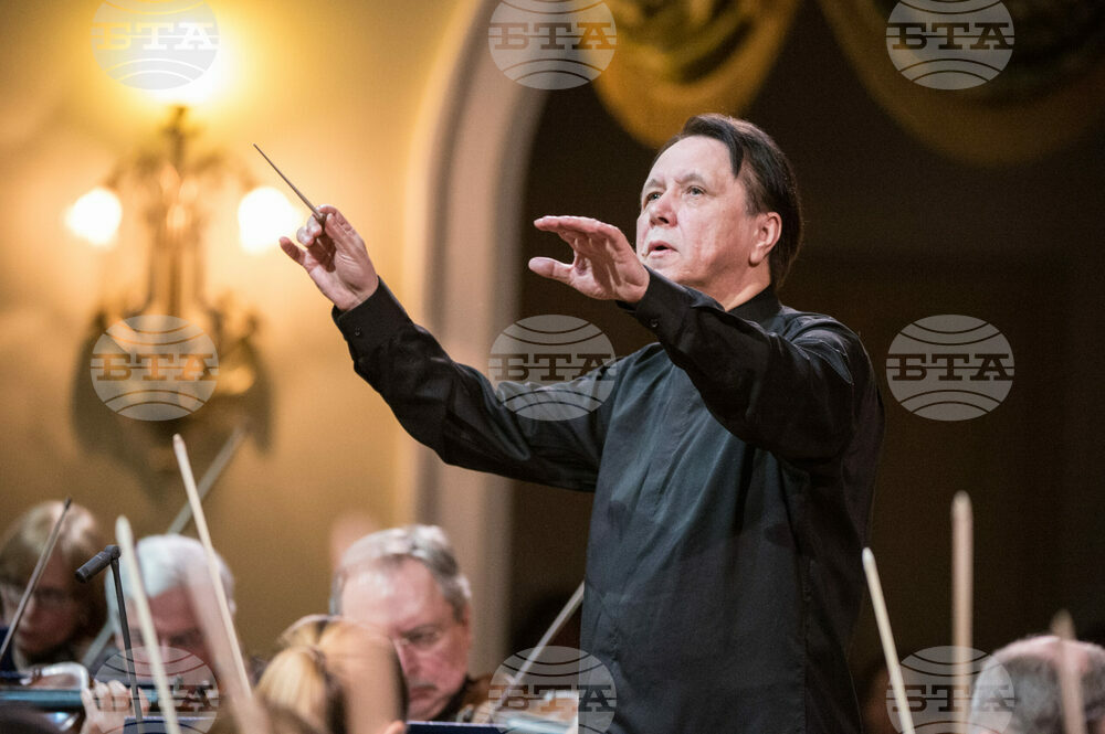 Mikhail Pletnev Will Conduct Sofia Philharmonic