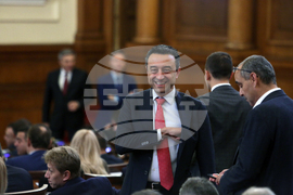 Парламент - парламентарен контрол