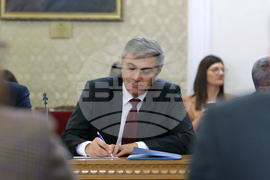 Парламент -  БСП - ДПС - среща - Мустафа Карадайъ