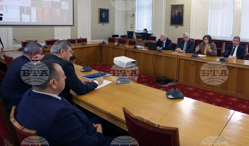 Парламент -  БСП - ДПС - среща 