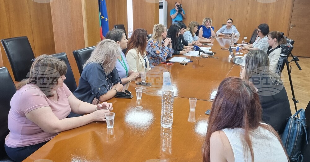 Шумен - нов център за рехабилитация и интеграция - хора с деменция