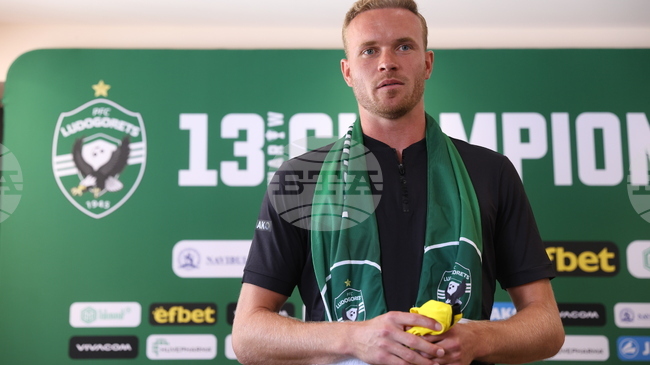 Хамбургер ШФ има интерес към германския вратар на Лудогорец Хендрик Бонман