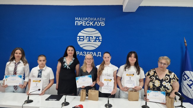 Фондация „От мечта до реалност“ връчи първите Годишни награди „Ученик на годината”