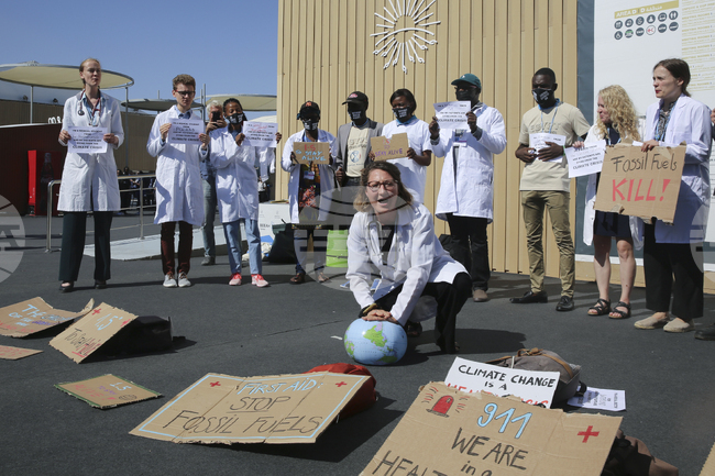 МЕНА: Египетският парламент одобри криминализирането на фалшивите обвинения срещу медици