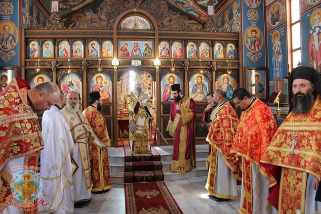 Архиерейска литургия бе отслужена в столичния храм "Рождество Христово" в деня на отдание на Пасха