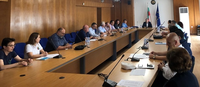 Областна администрация Смолян: Регионалната програма за 2024 година ще осигури заетост за 104 безработни лица в област Смолян