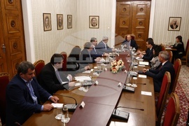 Румен Радев - синдикати - среща