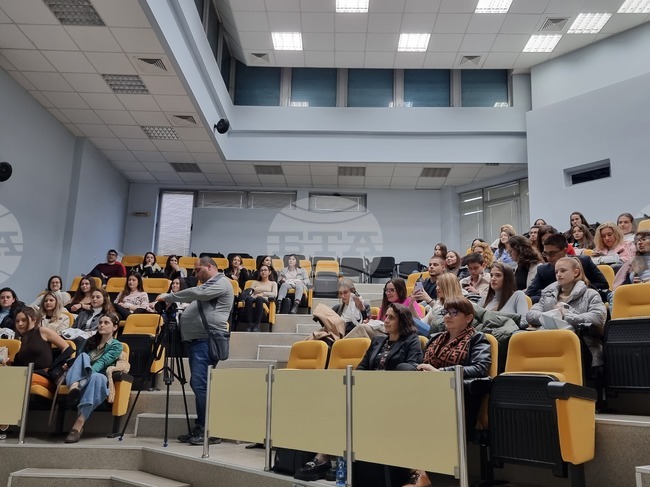 Плевен - студенти - форум