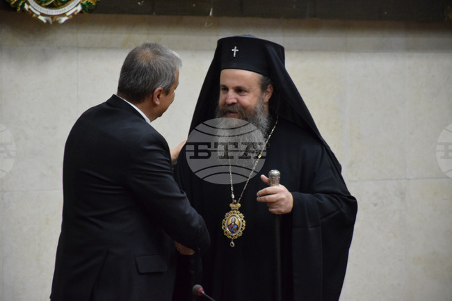 Благоевград - Общински съвет - извънредна сесия - храм - решение