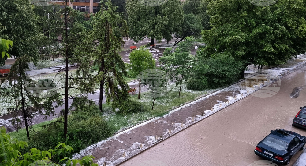 Шумен - буря - градушка