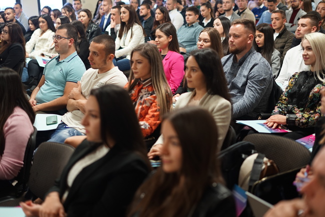 Илхан Кючюк към младите хора: ЕС е конкурентна среда с възможности, които не бива да пропускаме