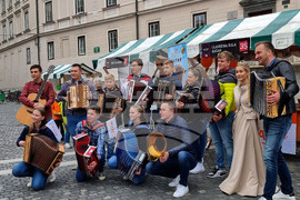 Словения - Любляна - празник на младото вино/Снимка: БТА