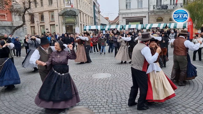 Ден на предизборна тишина и празник на младото вино в Словения 