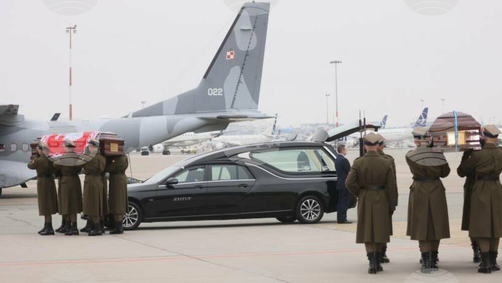 ПАП: Тленните останки на трима полски президенти в изгнание бяха пренесени в Полша