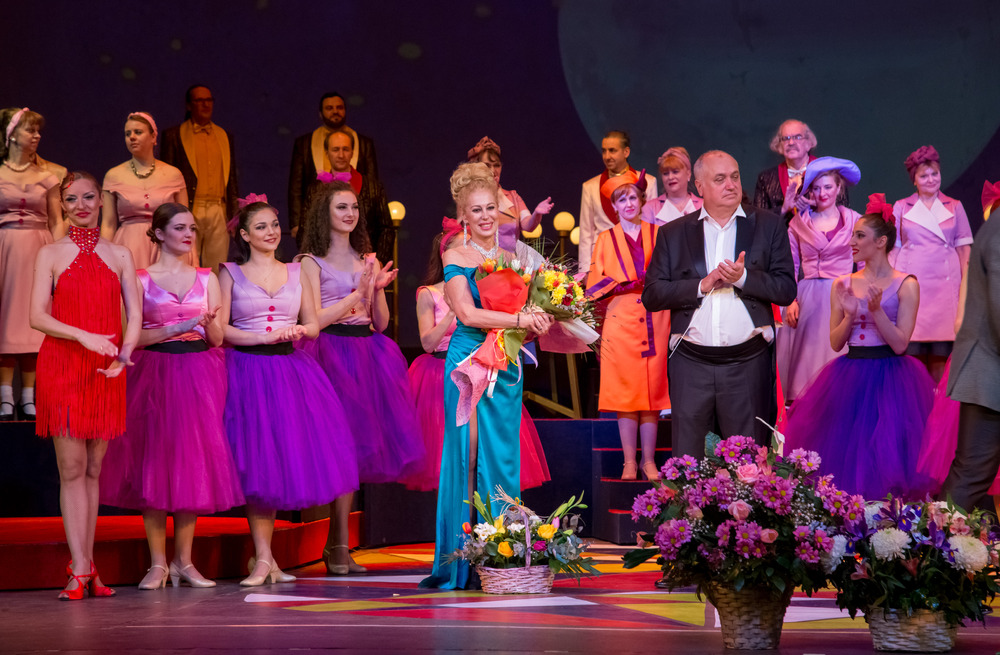  Музикалният театър в подкрепа на досегашния си директор