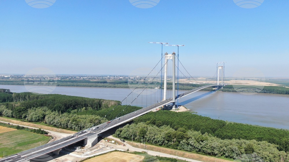 Нови проблеми с висящия мост над Дунав при Браила