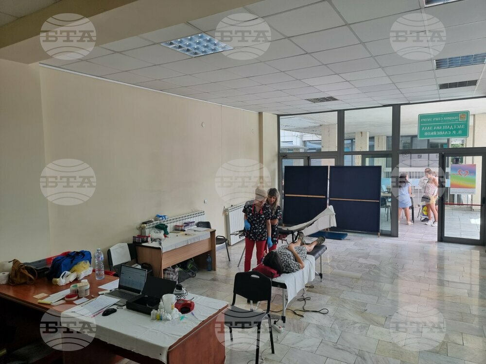 Кръводарителска акция „Сподели силата си, дари кръв“ се състоя в навечерието на Световния ден на безвъзмездния кръводарител в Стара Загора