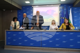 ГЕРБ - брифинг