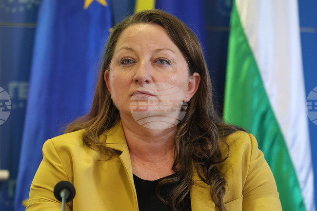 Boyko Borissov Will Receive First Government-forming Mandate - GERB-UDF Deputy Floor Leader Sacheva