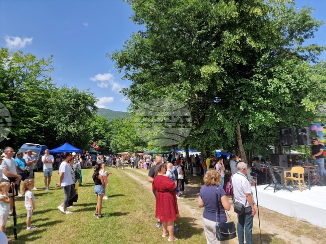 Село Свети Спас - местност "Свети Спас" - празник на община Долна баня