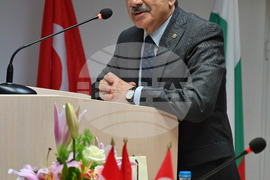 Пловдив - договор за сътрудничество