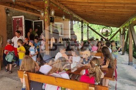 Село Руец - деца - мюсюлмански храм