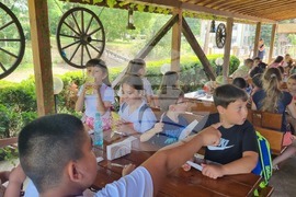 Село Руец - деца - мюсюлмански храм