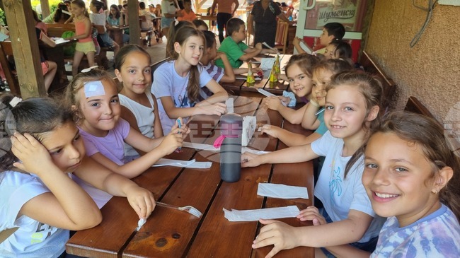 Село Руец - деца - мюсюлмански храм