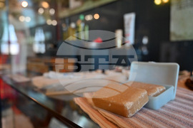 Пловдив - Изложба „Когато момчето става мъж…”