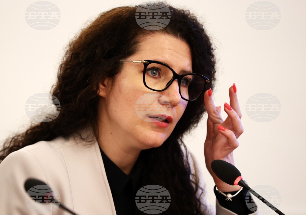 НС - Комисия по електронно управление и информационни технологии
